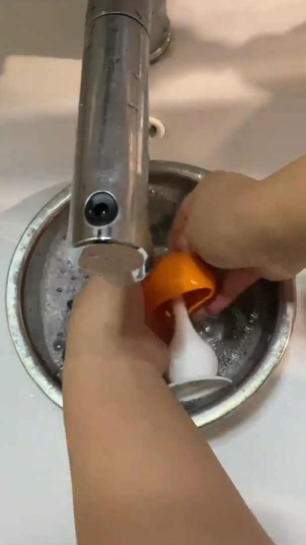 奶瓶洗不干净宝宝相当于在喝细菌,正确方式来了,最后一步很重要