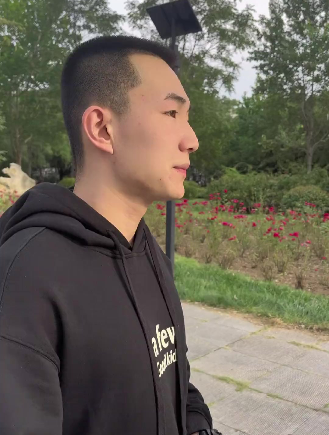 形容男生的诗词有哪些啊