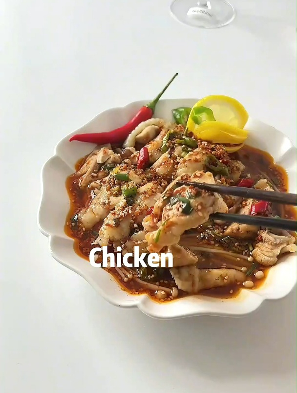 热辣凉拌菜藤麻口水鸡 又香又滑嫩