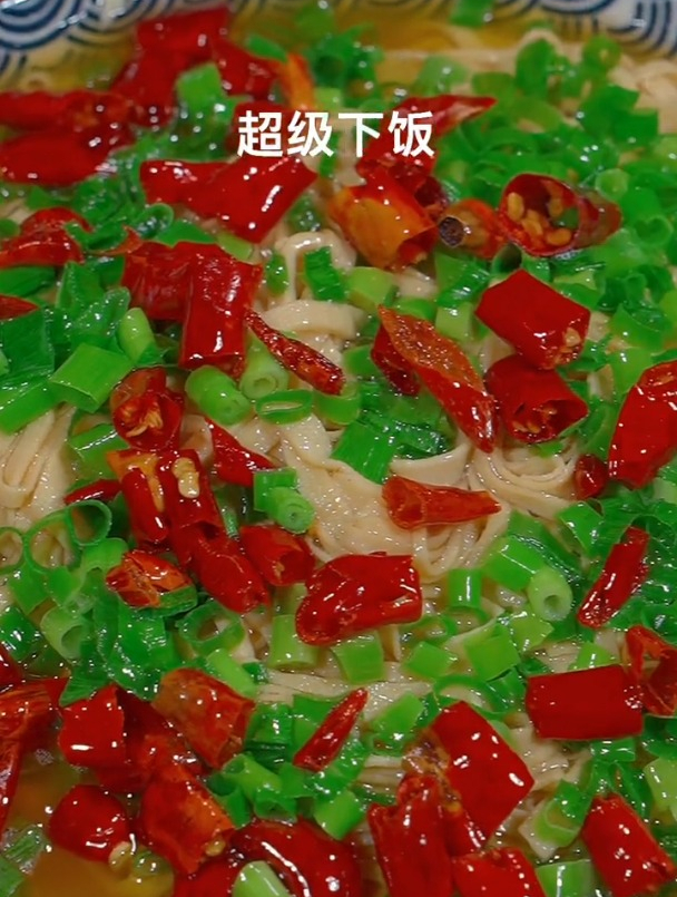 这做的干豆腐,香辣适口,软烂入味,你能吃几碗米饭呢?