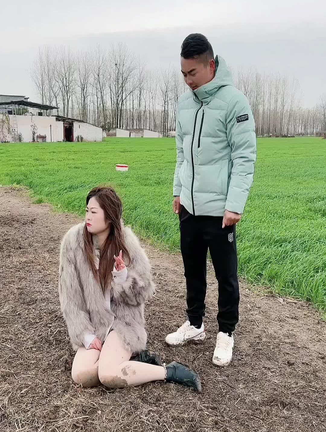 我感觉最近有点缺钙,老是不知道怎么回事过得迷迷糊糊的