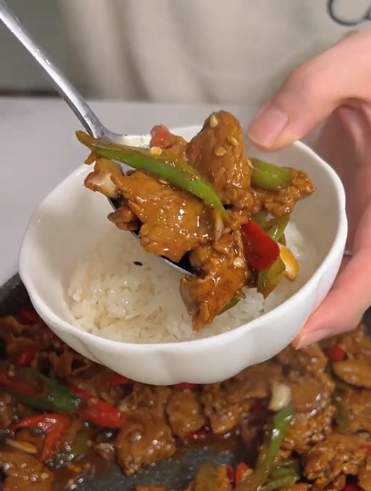 10分钟搞定的双椒牛肉