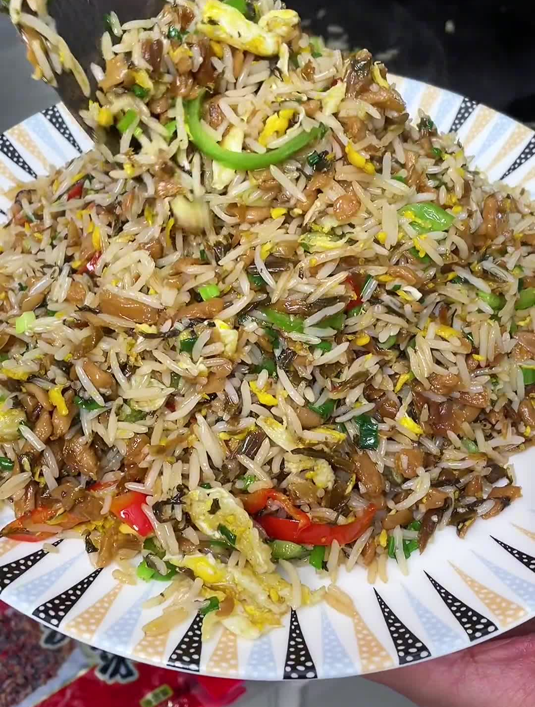 老公问究竟是谁发明的外婆菜,昨晚的剩饭