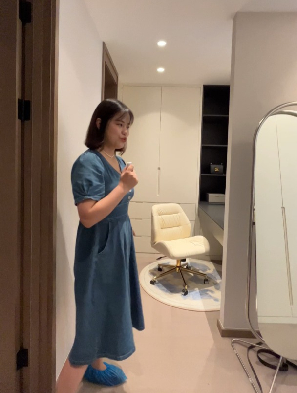 160㎡现代简约风装修,收纳功能超强大的主卧室,舒适好住