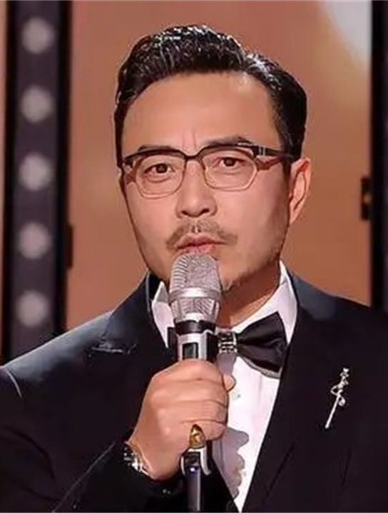从湖南一哥到众人讨厌,汪涵走到今天这地步,怪不得别人1