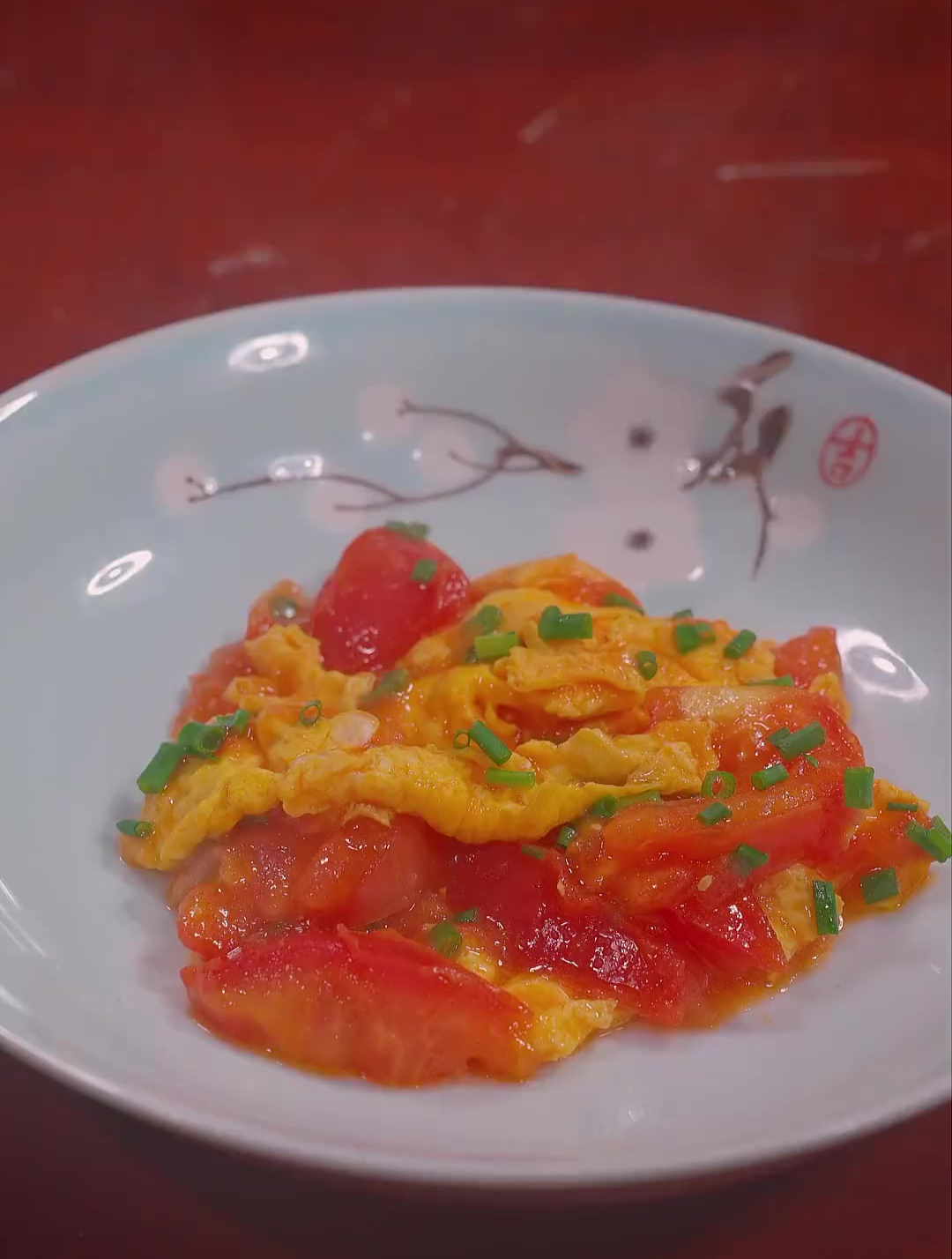 西红柿炒鸡蛋的家常做法