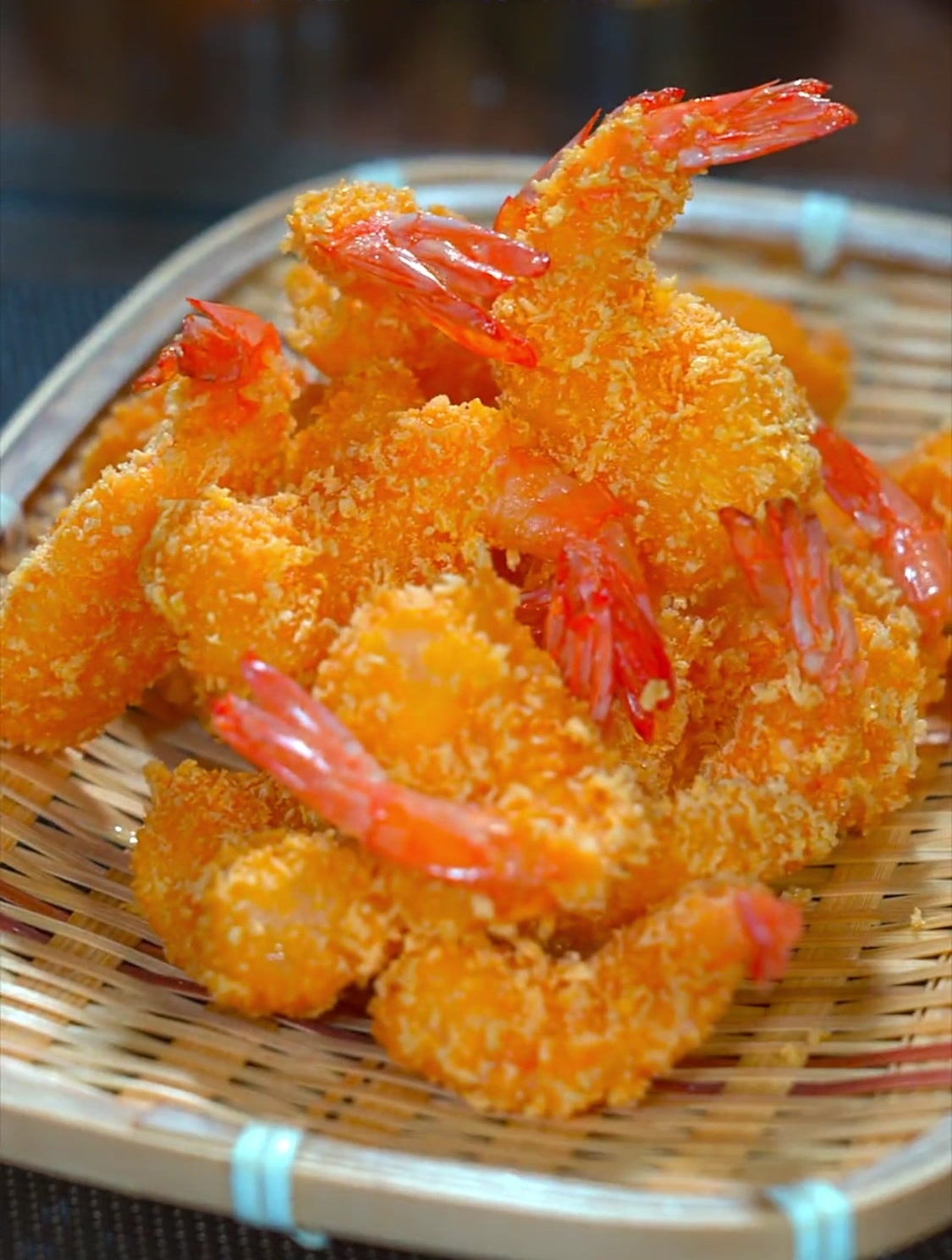 中秋快到了,大人小孩都爱吃的一道香酥虾排,外酥里嫩,安排吧