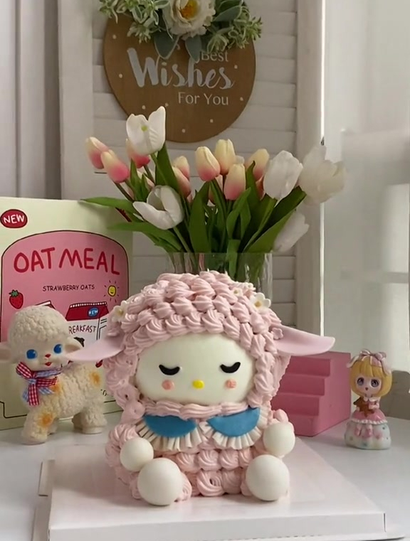 可爱得立体小羊蛋糕!过生日收到这样一共蛋糕