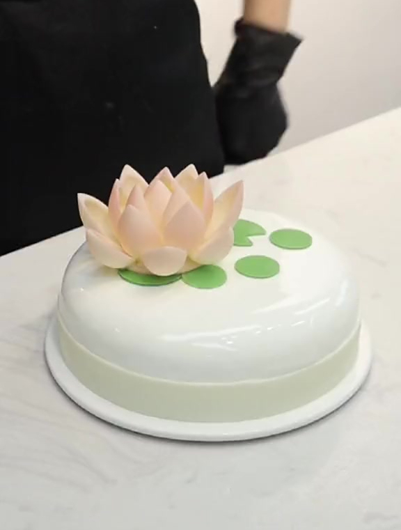 荷花蛋糕蛋糕!巧克力这么做的