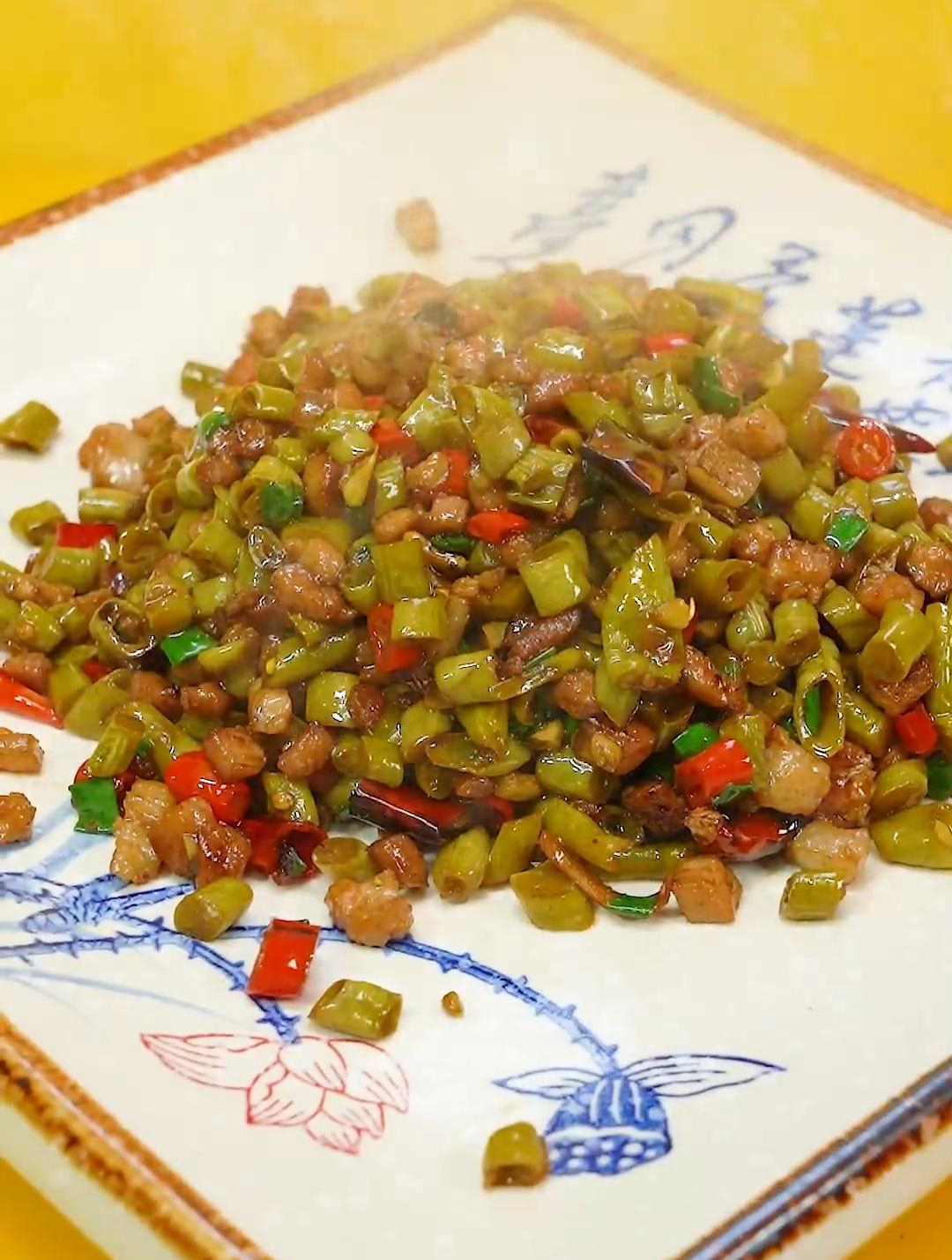 家常菜,酸豆角炒肉沫