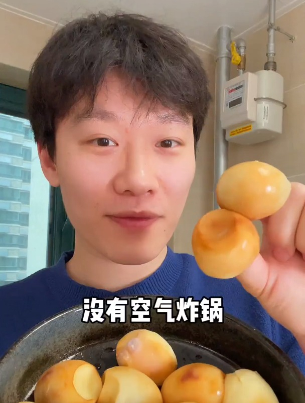 没有空气炸锅,和电饭锅,怎么做好吃又入味的盐焗鸡蛋?减脂期