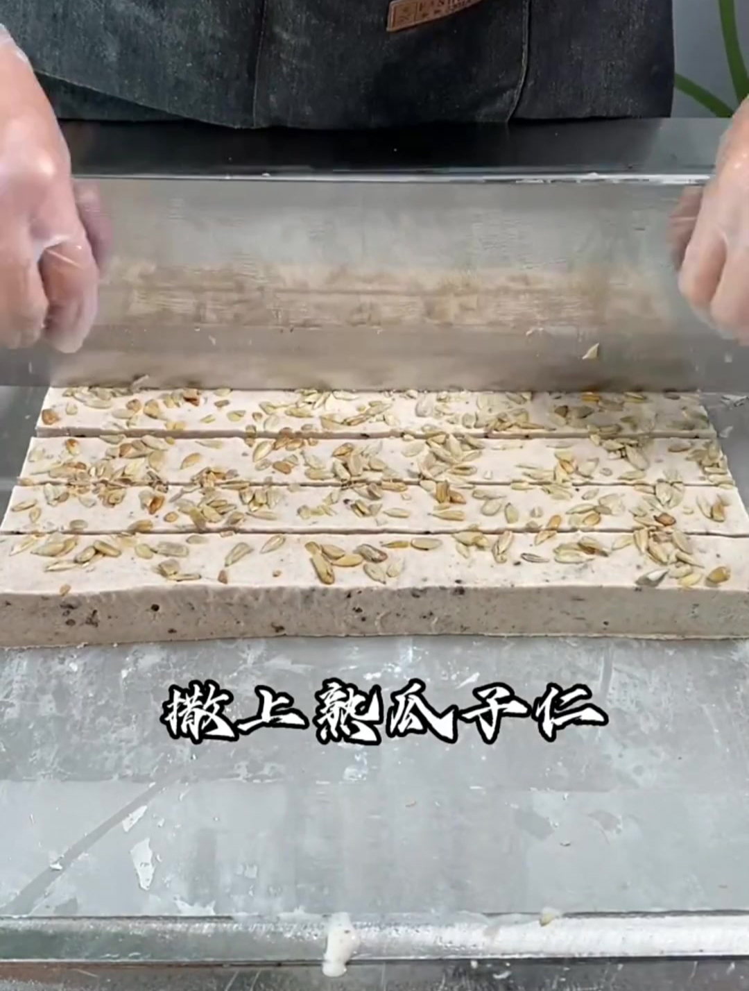 这样的炒酸奶,我还是第一次见,不得不说老板好创意