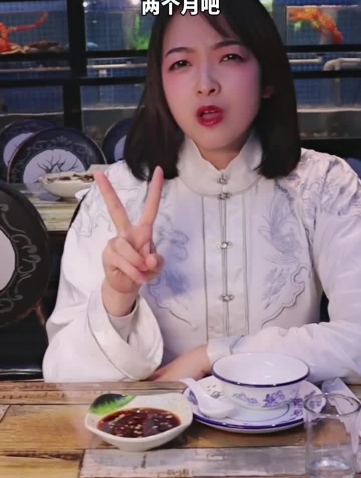 海鲜烧烤可以约起来了,好吃画质才会高清!