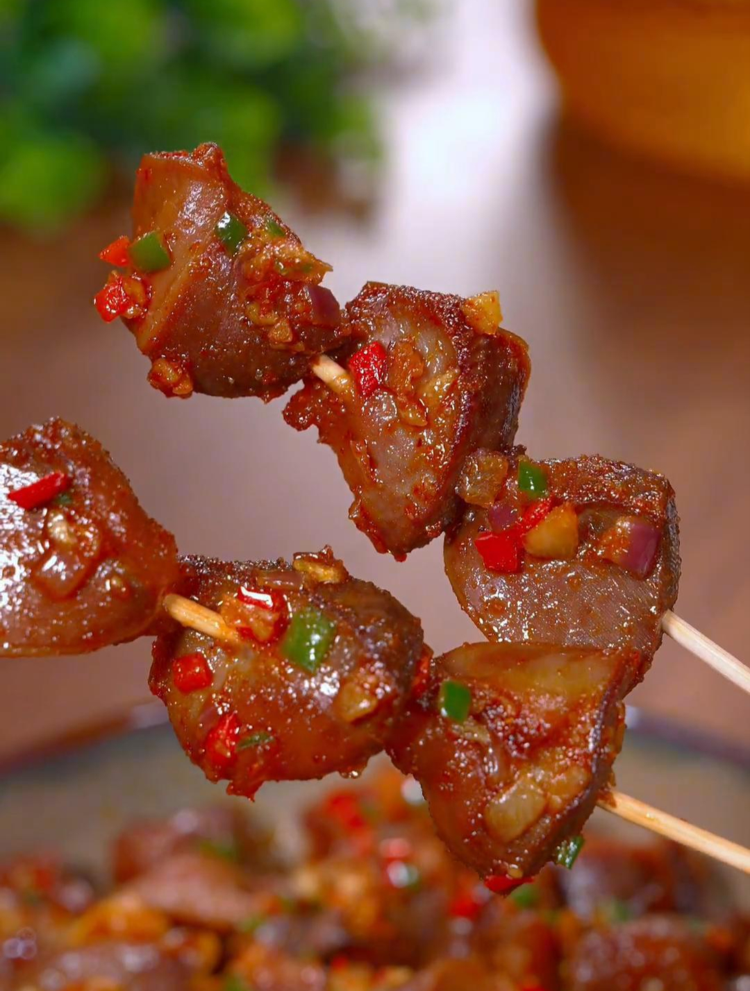 这样做的椒盐鸡胗外焦里嫩的,下酒又下饭,赶快动手做起来吧