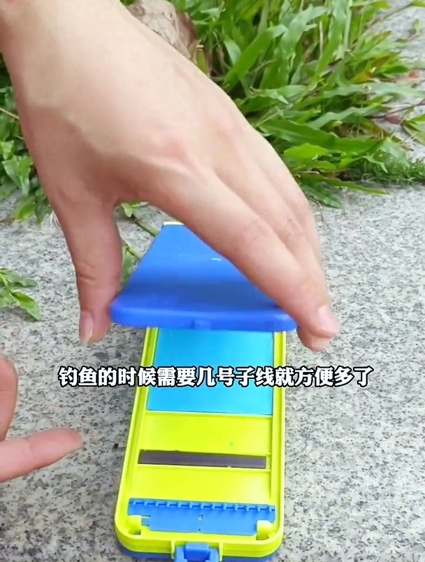 子线老是缠在一起?老钓友透露这个妙招,防止缠绕还不伤线!