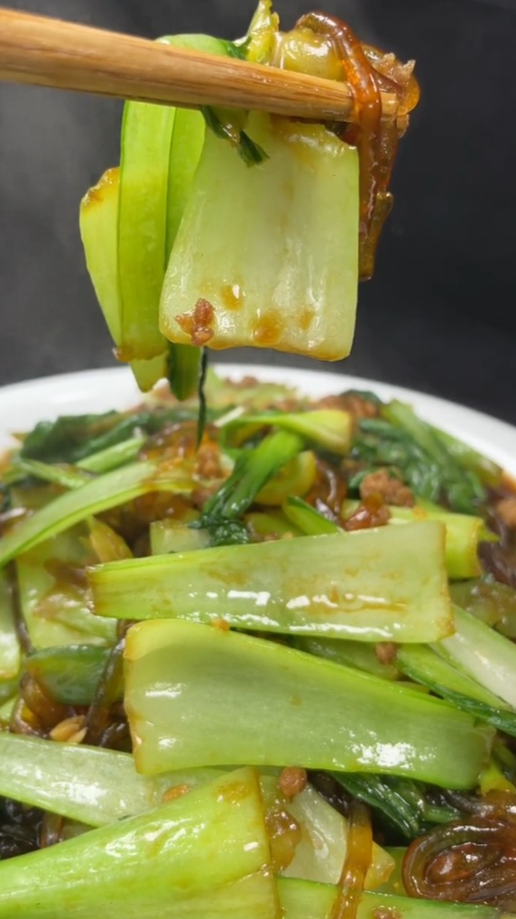 小油菜炒粉条简单易学,还不赶紧来试试!