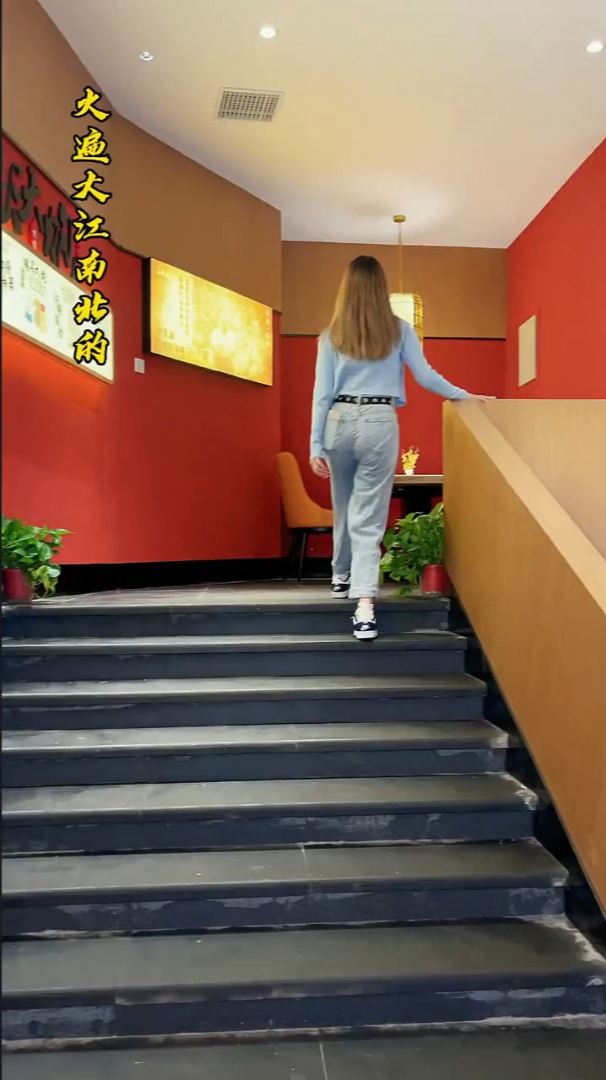 火遍大江南北的湘菜彭厨终于来驻马店了!