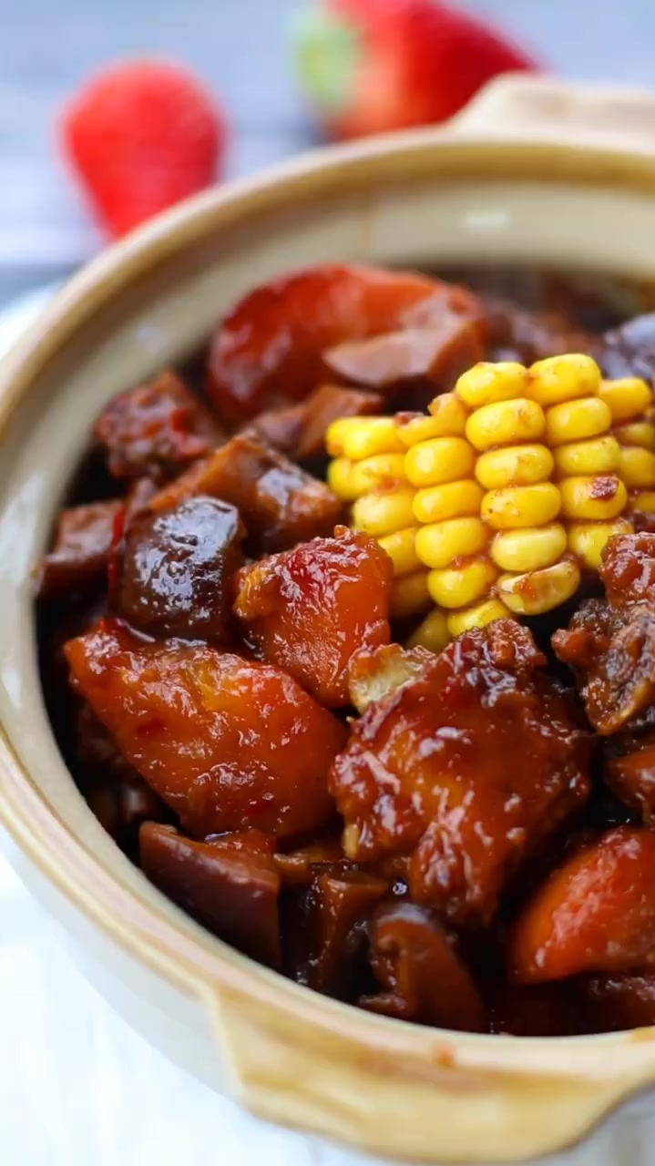 吃一次就上瘾的香辣地狱排骨煲～贼下饭