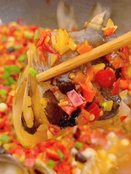 剁椒鱼头不用蒸,像我这样做出来照样好吃