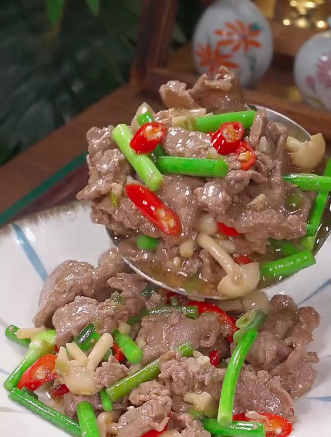 牛肉片腌制方法,喜欢吃牛肉您一定要看好了 鲜香嫩滑特别下饭