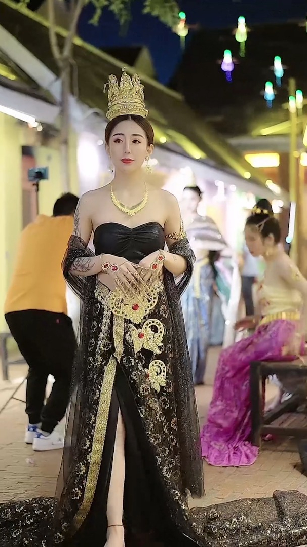 小念美拍:会穿高跟鞋的女生,为什么气质都这么好?
