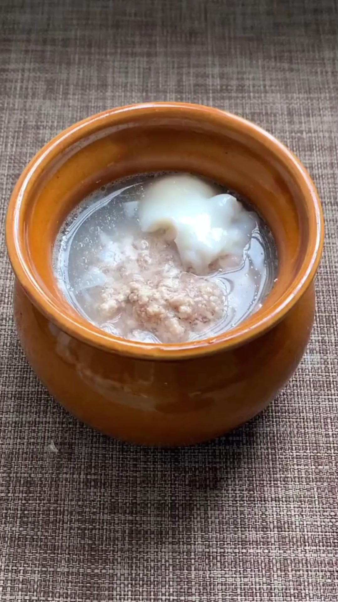 简单又营养的瘦肉汤,这样炖有肉的清甜,小孩子很喜欢喝