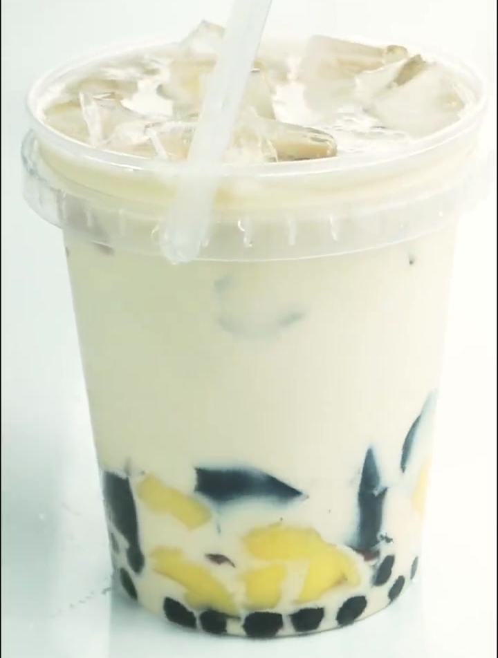 冬天终于可以实现奶茶自由!1升奶茶喝到爽秋天的第一桶奶茶