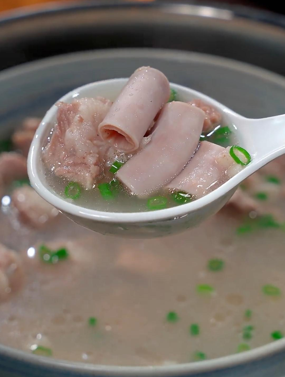 客家猪肉汤了,清甜有营养,特别适合老人孩子