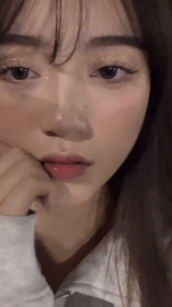 假睫毛才是纯欲感的点睛之笔啊!