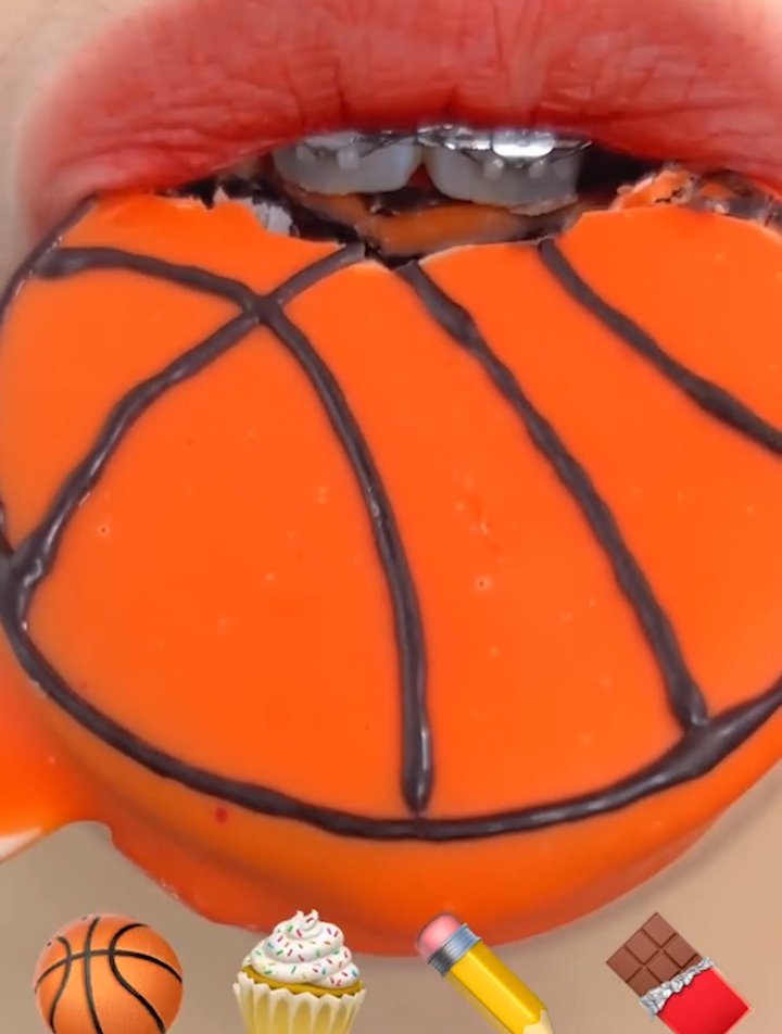 篮球蛋糕,芒果,大布丁果冻,巧克力,香蕉