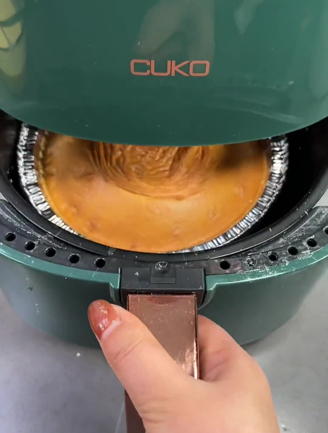 第一次做空气炸锅蛋糕竟然非常成功,真的太简单了