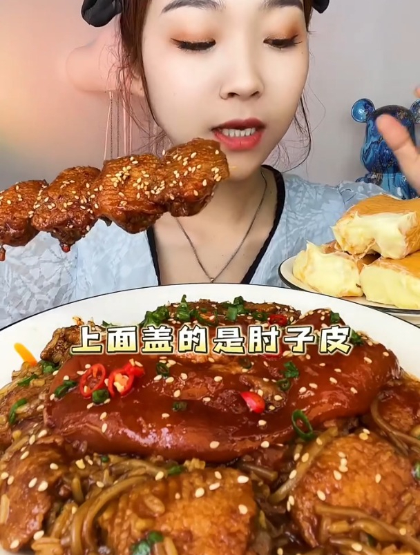 懒人必备鸡翅盖饭,肘子皮盖饭,可乐鸡翅烫饭,没有不爱的