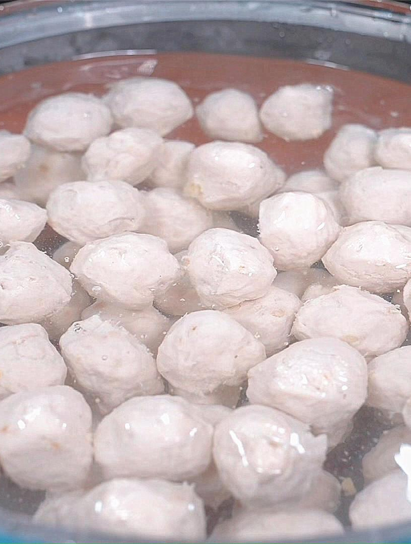 丸子有弹性拉丝诀窍是什么?加啥粉最重要,这样做比牛肉丸劲道1