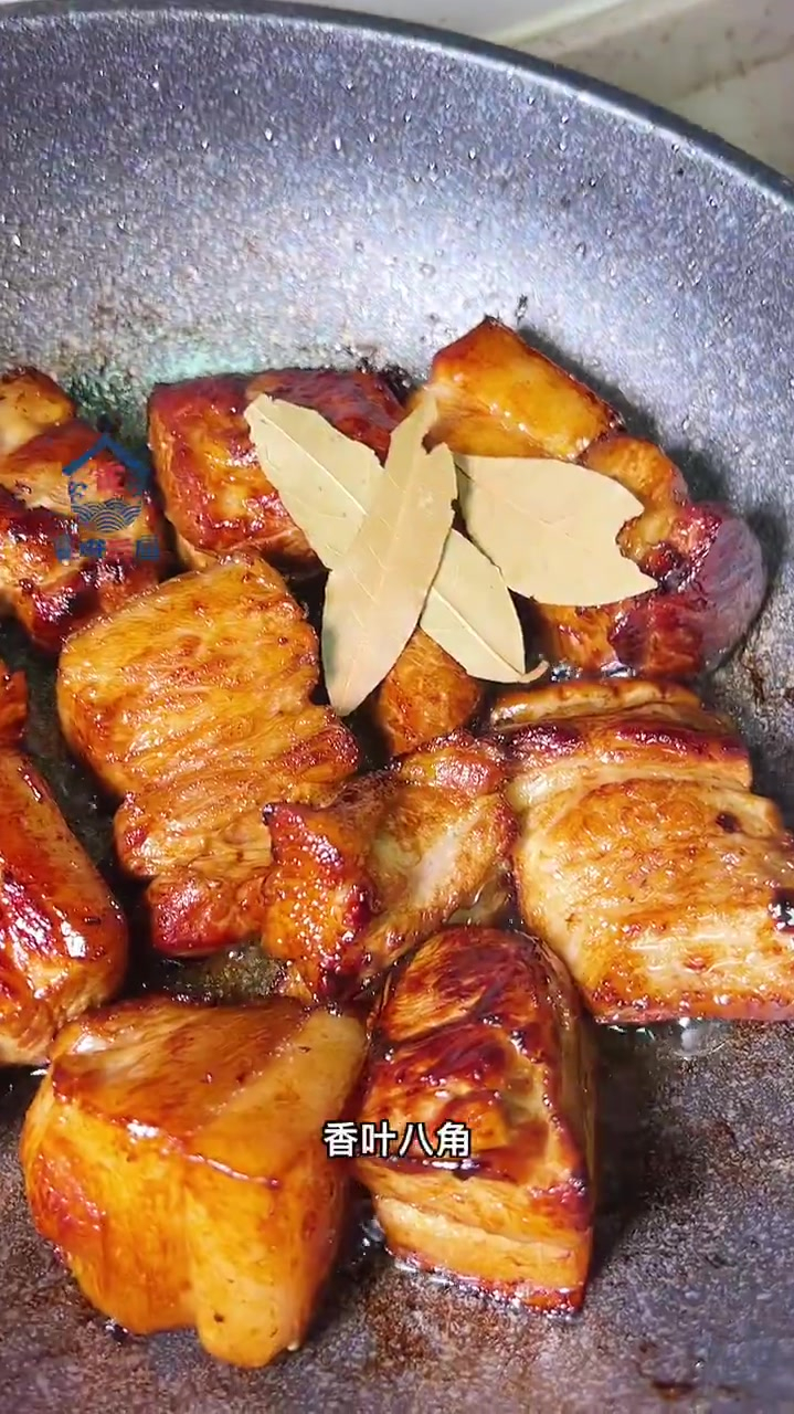 肉夹馍自己做,想放多少肉就放多少肉!安排!