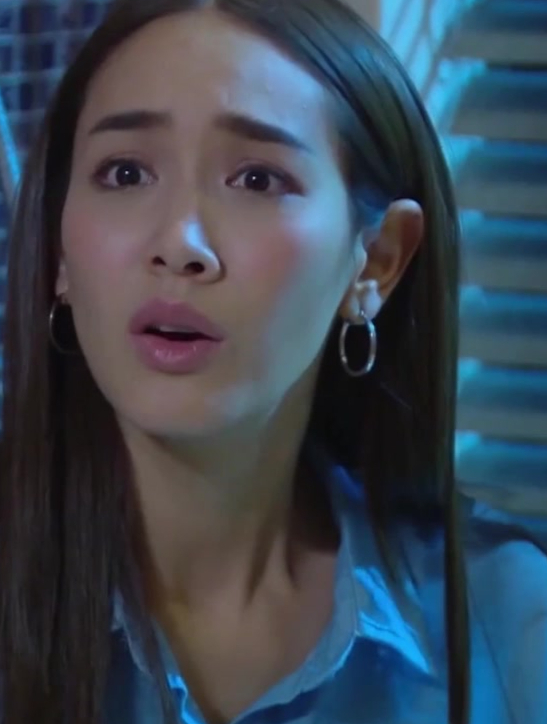 霸道新娘:解锁接吻新姿势,敦和丽莎浴缸接吻,这狗粮我先吃了