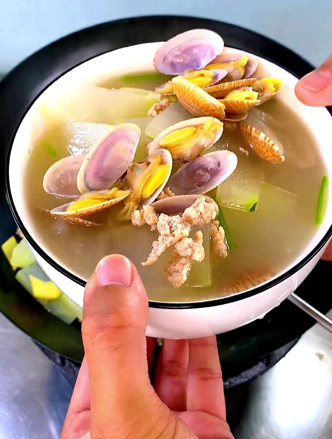 夏天做这个花甲冬瓜汤,鲜甜解暑