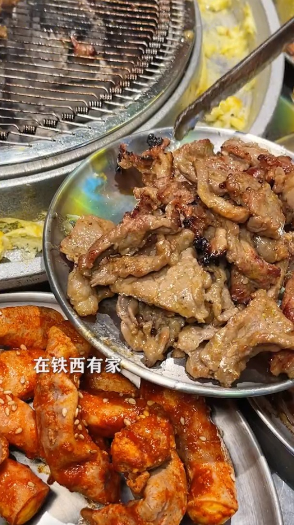 沈阳这家韩式烤肉店也太棒了,猪五花,烤牛肠绝了,细节满满