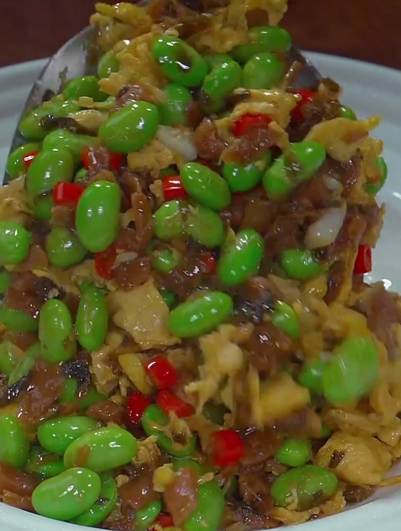 以后你们在家里炒毛豆粒,你就像我这么做,好吃又下饭