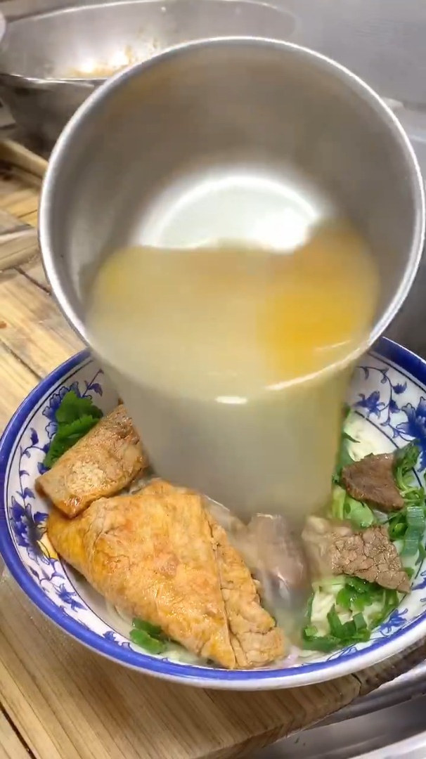 学做安徽正宗淮南牛肉汤多少钱?牛肉汤配方做法全,核心配料公开