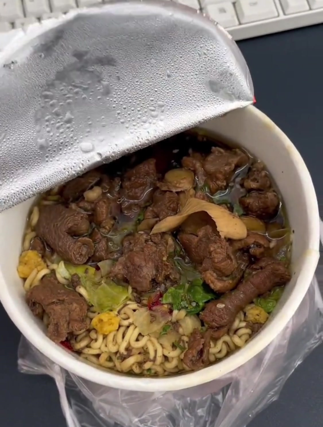 这才是红烧牛肉面
