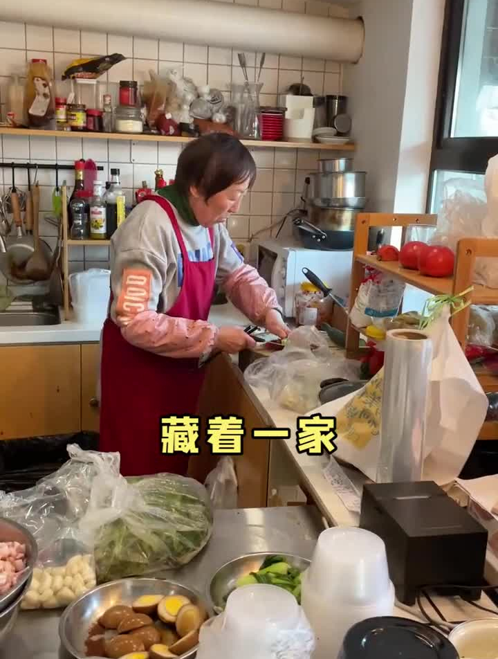 藏在老街里的平价小食店,每次来都会有惊喜