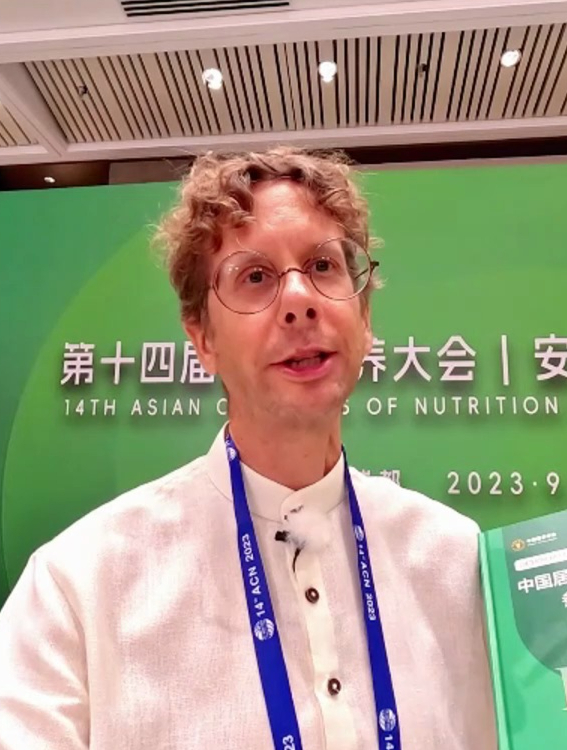 挑战给外国朋友安利一份营养早餐