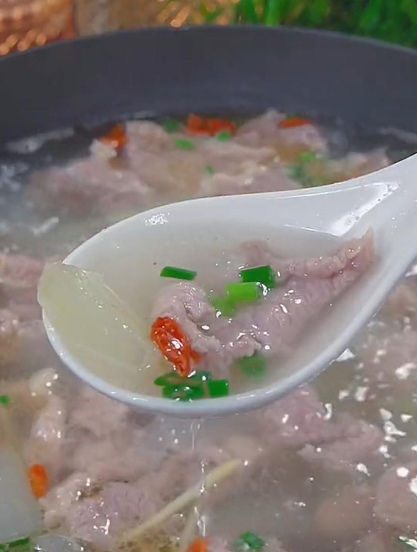 这样做的冬瓜肉片汤,肉质细嫩,清淡营养又好喝