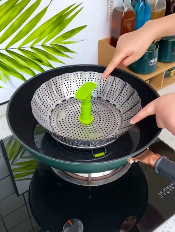 折叠蒸笼蒸架蒸锅篦子蒸格家用伸缩蒸隔包子馒头蒸盘彩虹鸟