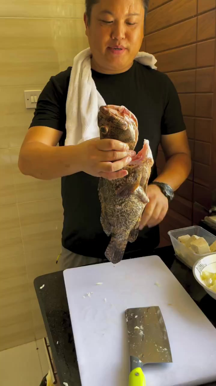 桑给巴尔岛 生活 石斑鱼 石斑鱼炖豆腐