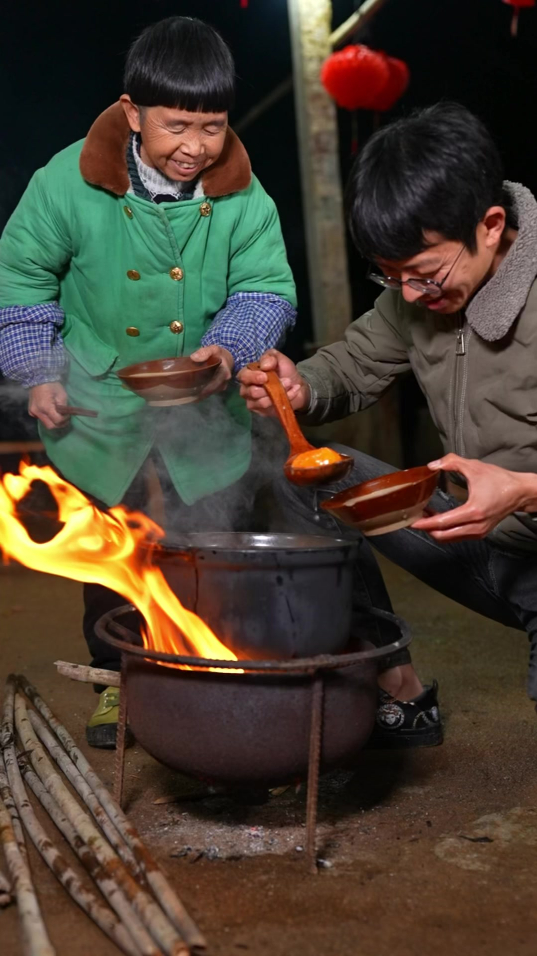 元宵将至,吃汤圆是心照不宣的默契,寓意在新的一年合家幸福团圆