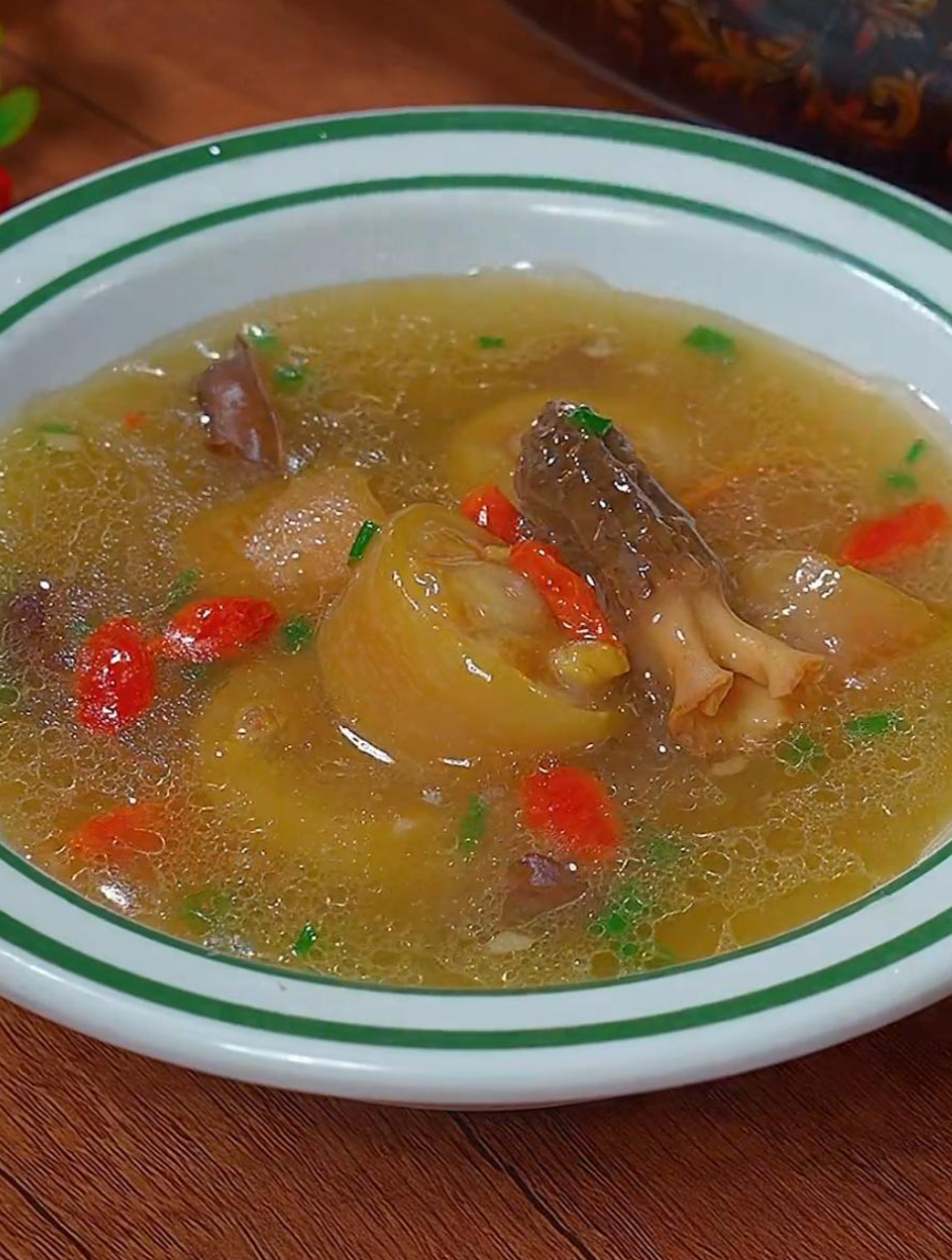 猪尾巴汤,汤鲜味美,做法简单