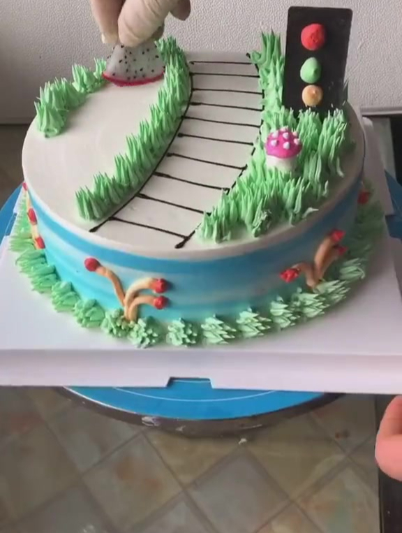 看一遍就会的卡通蛋糕,你学废了吗