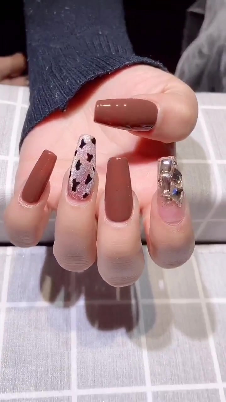 冬季巧克力色来啦～搭配晶石猫眼真的绝