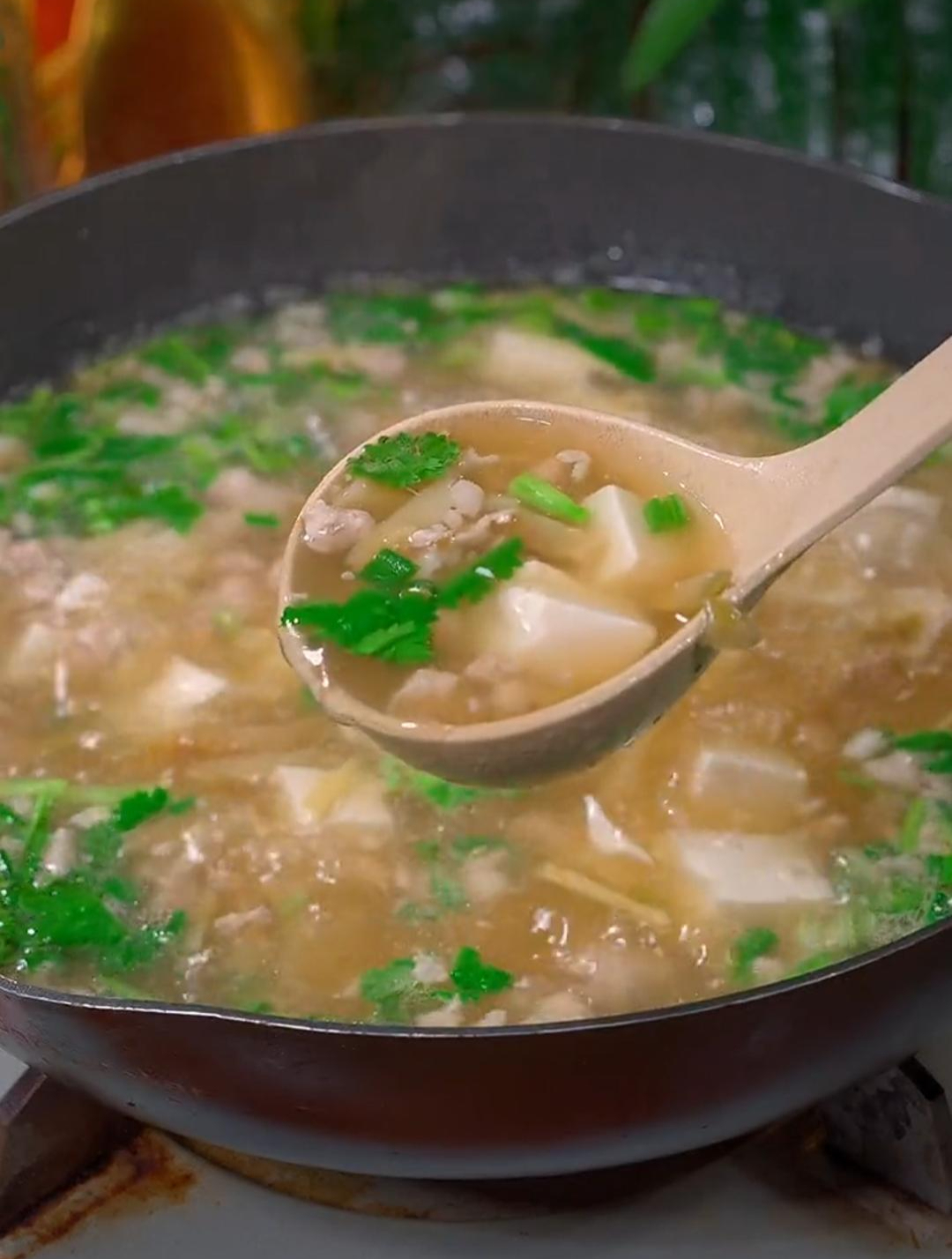 榨菜豆腐汤,清爽鲜美,连喝三碗都不够